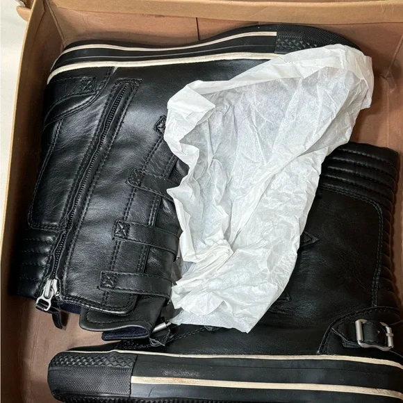 Ash Volcano Super High Top Buckle Sneaker in Black Leather in Size 6 NWT - Picture 15 of 16